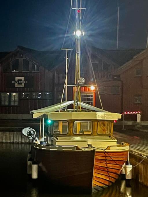 Holmestrand, Leilighet Pa Bryggekanten 외부 사진